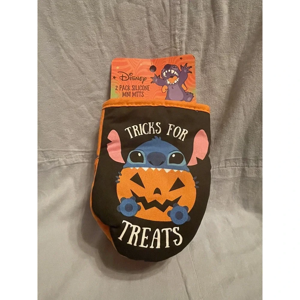 NEW Walt Disney Halloween 2‎ Mini Oven Mitts Stitch 